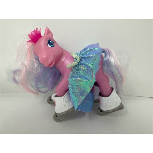 2003 Hasbro My Little Pony Glitter Glide Ice Dancing Pony with all 4 Skates - Picture 1 of 7